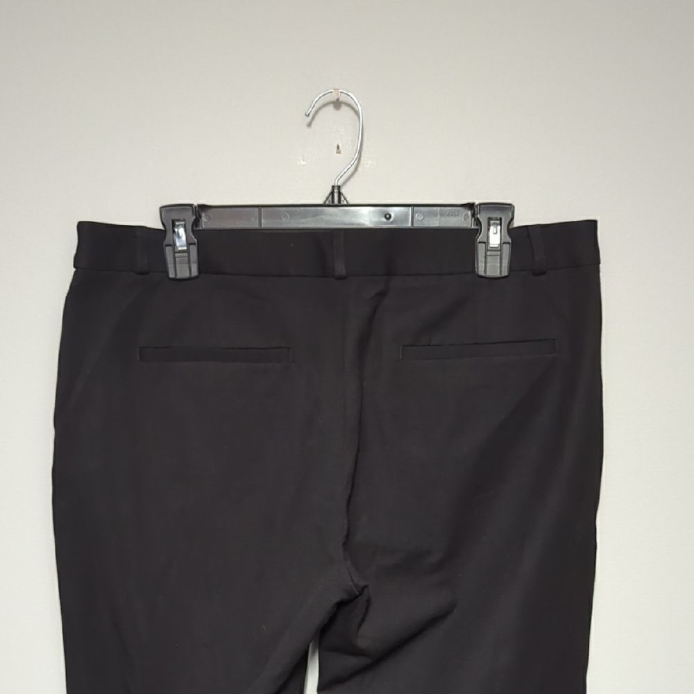 Banana Republic Black Dress Pants with Slim Fit and Cropped Length - Picture 5 of 9